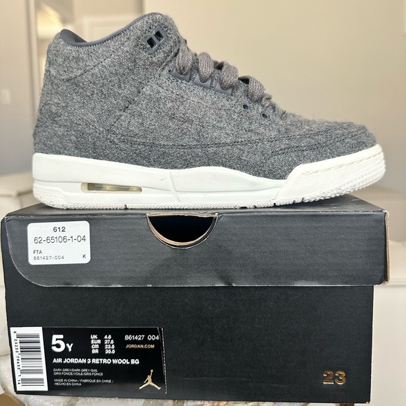 Jordan retro 3s - Picture 6 of 8